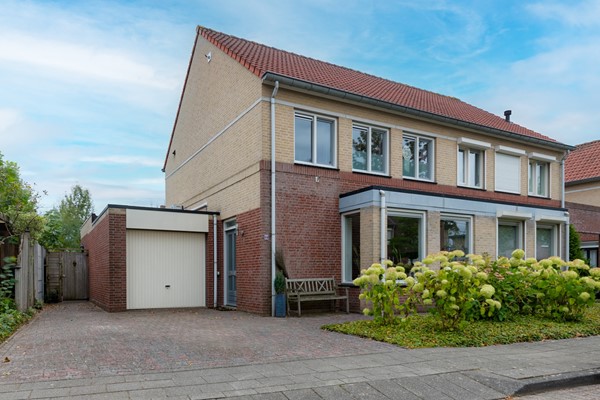 Rinus Pereirastraat 18, 5953 PX Reuver